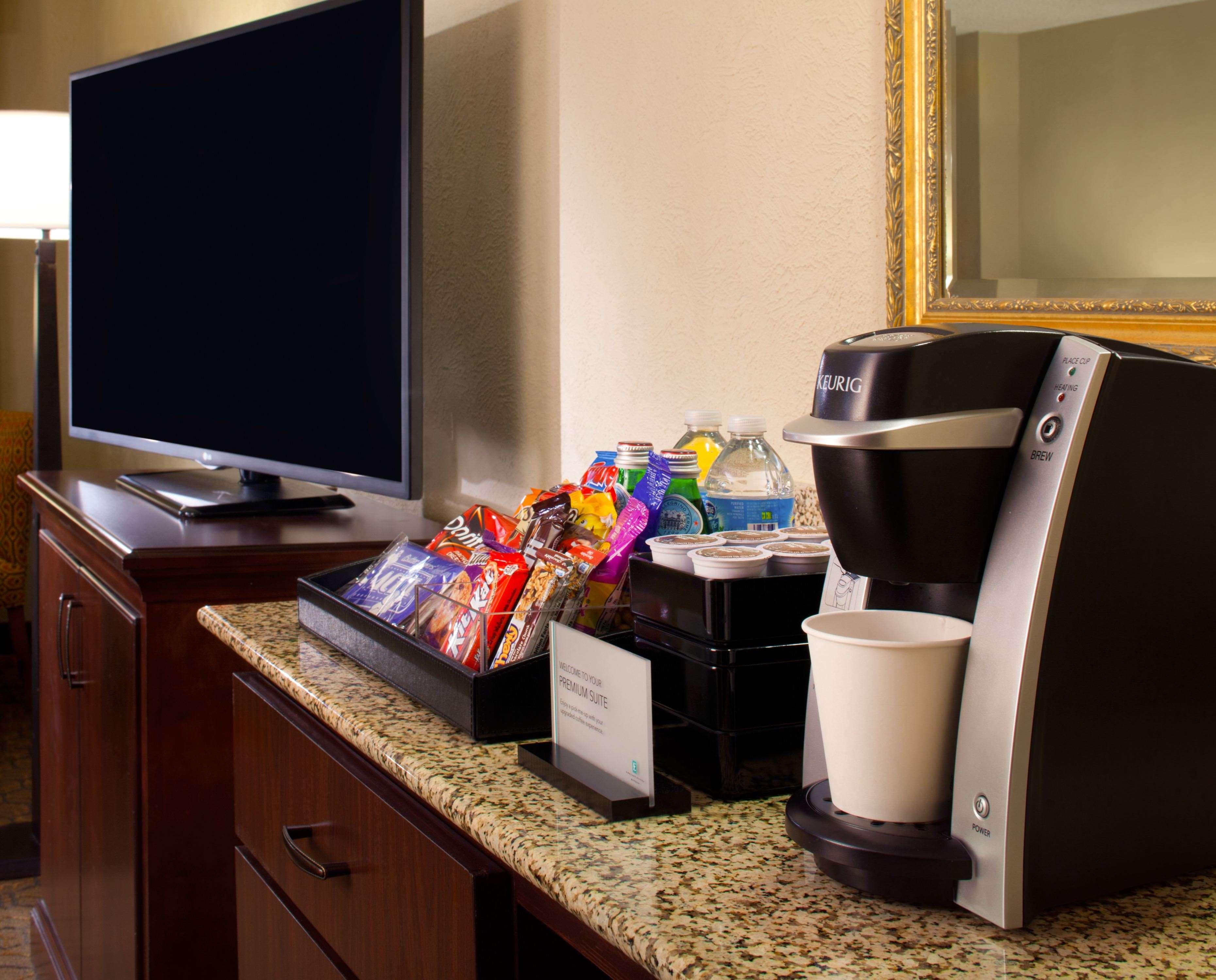 Embassy Suites By Hilton Houston Near The Galleria Exterior foto