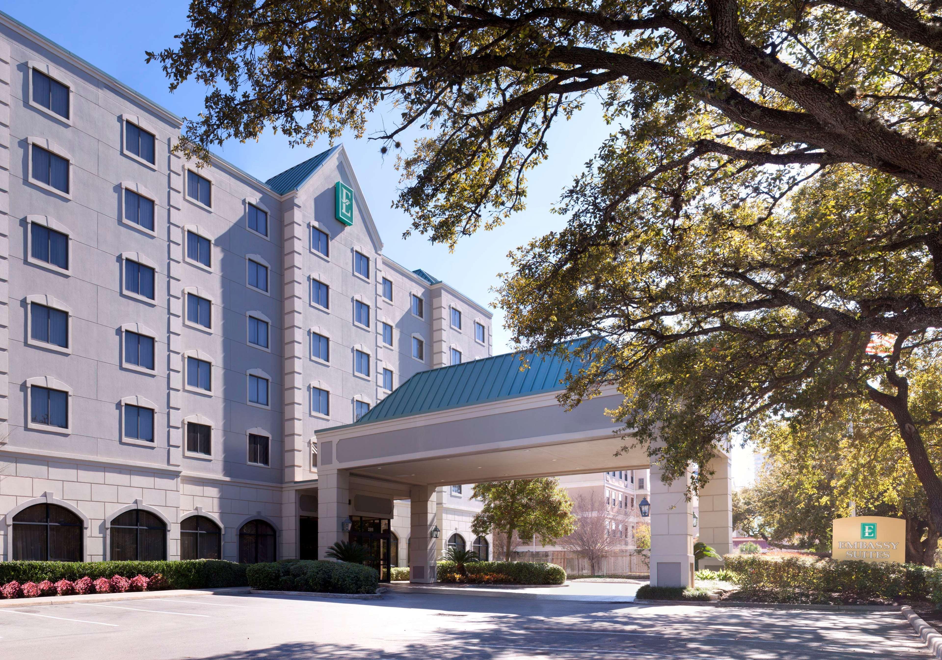 Embassy Suites By Hilton Houston Near The Galleria Exterior foto